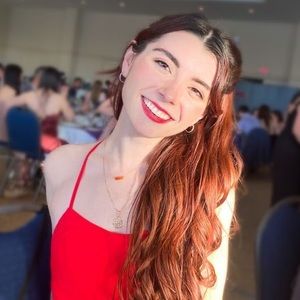 Meet your Posher, Ruxandra-maria